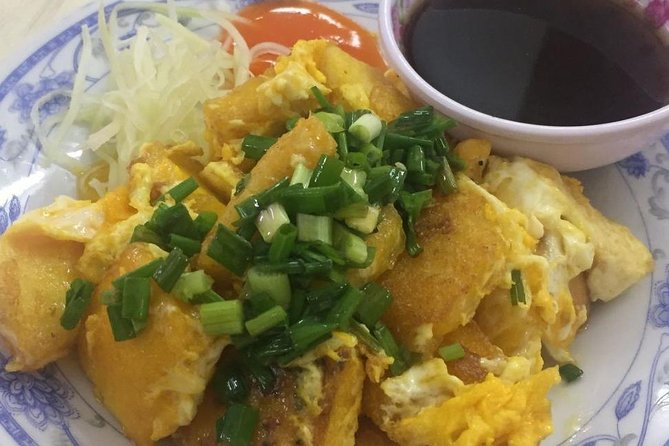 Private Saigon Night Food Tour by Scooter - Stop-by-Stop: From Bot Chien Alley Plates to Vinh Khanh Snail Street