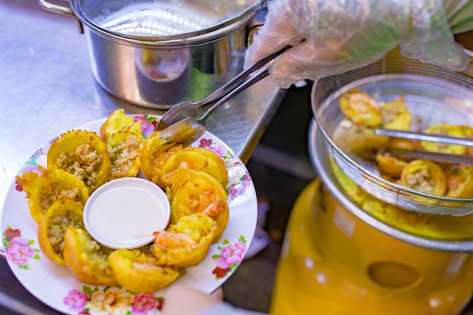 Private Street Food Evening Walking Tour in Ho Chi Minh City - Taxi to street food: how the tour starts (and why that matters)