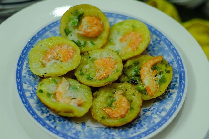 Private Street Food Motorbike Tour in Ho Chi Minh City - The Food Route Through Districts 3, 10, 5, and 4