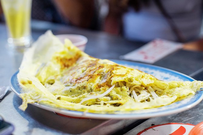 Private Street Food Tour by Scooter in Ho Chi Minh City - Scooter Street Food in Saigon: the real point of this style