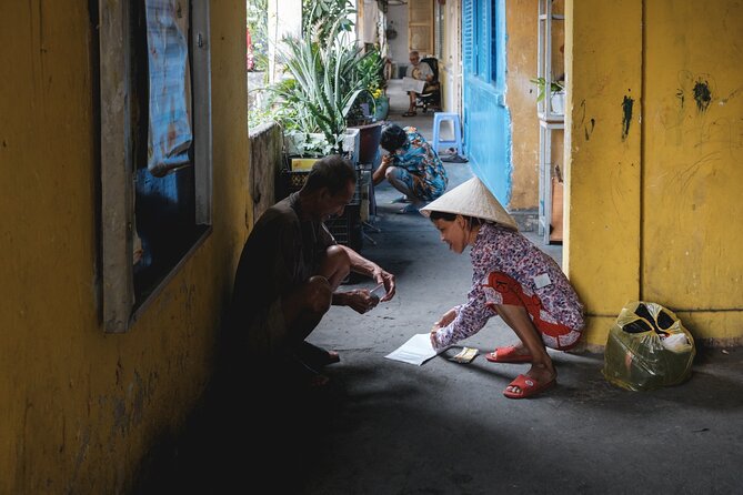 Private Sunset Photography Tour - Travel through history and time - Stop 2: Mong Bridge backstreets for old Saigon in motion