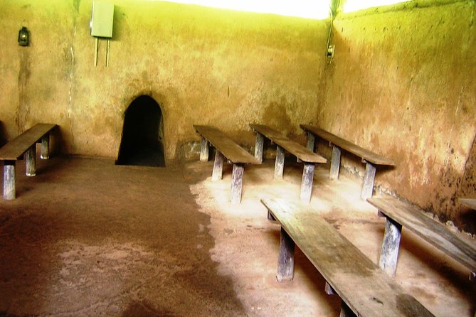 PRIVATE The Tunnels Of Cu Chi Half day tour - The film and trap explanations: context that makes the tunnels make sense