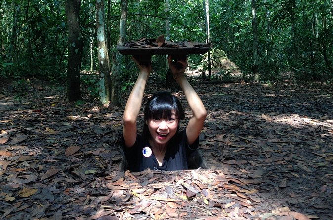 Private Tour: Cu Chi Tunnels and Cao Dai Temple - Should you book it?