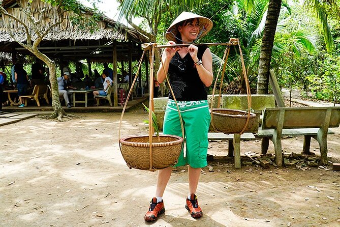 Private Tour in Mekong Delta from Ho Chi Minh City - Vinh Trang Pagoda: Bottle-and-Porcelain Details and the 18 Arhants