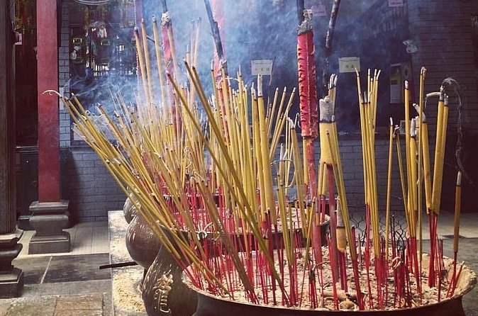 Private tour to Cu Chi and HCMC 1 day - The guide experience: what you might get from Asianway Travel