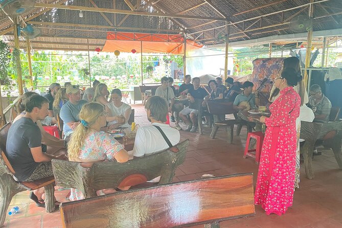 Private Tour To Mekong Delta 1 day from Ho Chi Minh City - Who’s guiding you: what names like Honda, Lee, and Bob suggest
