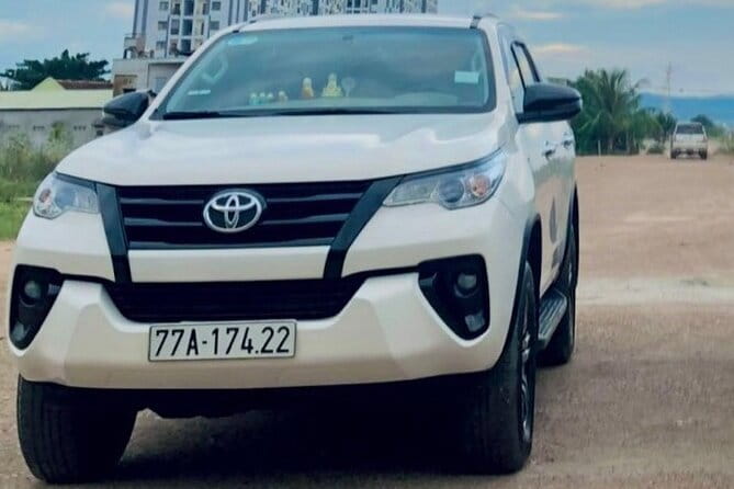 Private Transfer : Ho Chi Minh / HCM Airport To Ho Tram /Vung Tau - Pickup That Starts Smooth: Meet, Signboard, Bags