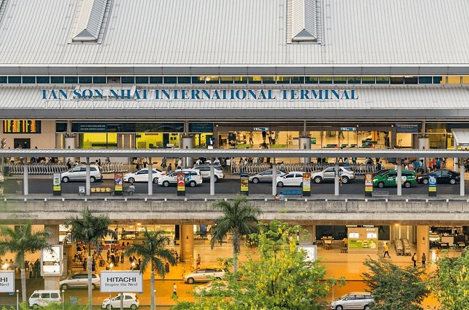 Private transfer Tan Son Nhat Airport (SGN) - Hotels In City - Pickup and Meet-Up: Hotel Lobby for Departures, Name Sign for Arrivals