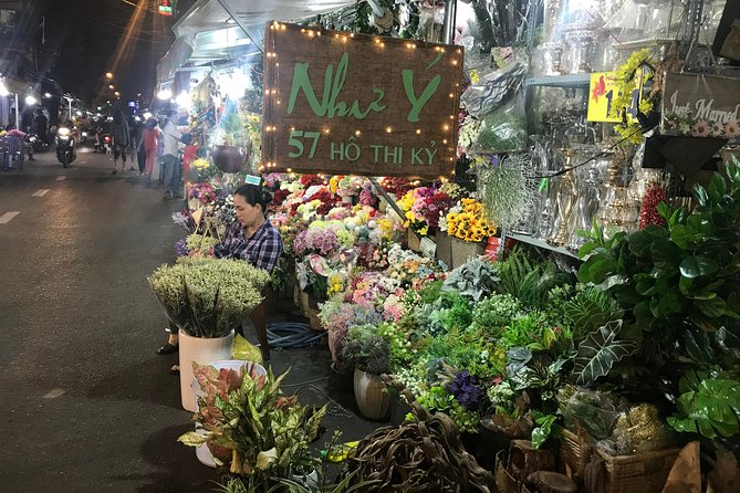 Private Walking Saigon Food Tour by Night - Walking at night: what to pack and how to pace yourself