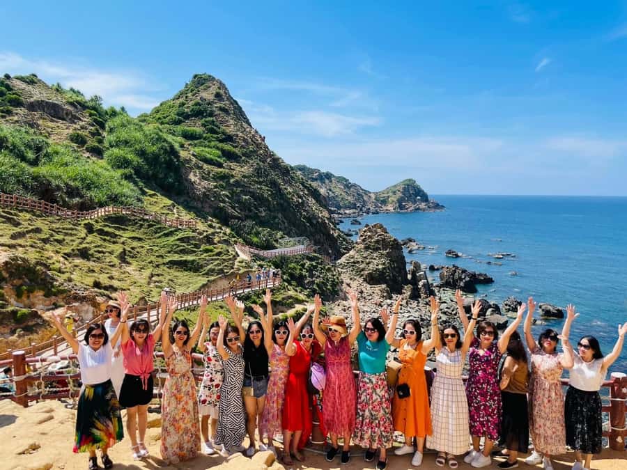 Quy Nhon Island Day Tour: Ky Co Beach, Eo Gio - Ky Co Beach on white sand: swimming and photo time