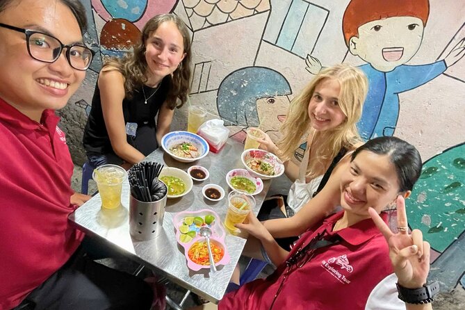 Saigon By Night: Authentic Street Food Scooter Adventure - How the food order works: from bánh bèo to grilled nem nướng