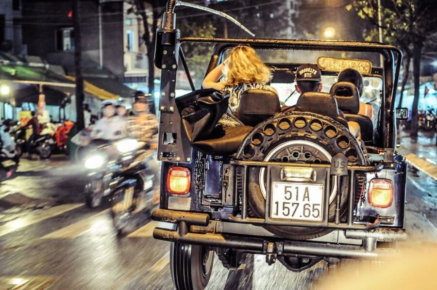 Saigon by Night: Private City Tour by Jeep and Skybar Drink - A 3-hour Jeep plan for seeing Saigon at night (without wasting time)