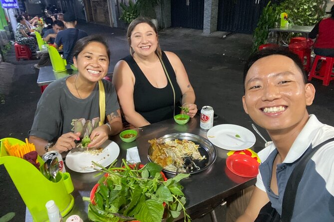 Saigon by Night: Private Street Food Walk You Can’t Miss - Drinks Included: Ba Ba Ba Beer and Nước Mía