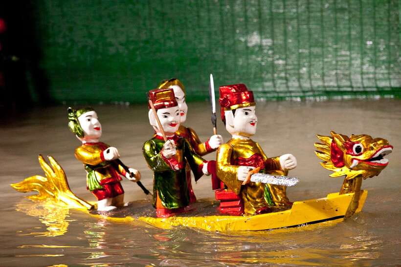 Saigon by Night: Traditional Dinner Cruise - What’s included (and what you should plan for)