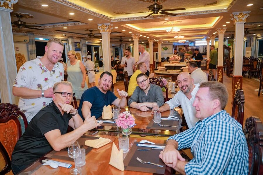 Saigon Dinner On Cruise Tour With Private Table - Price and value: $43 for a romantic city-light night