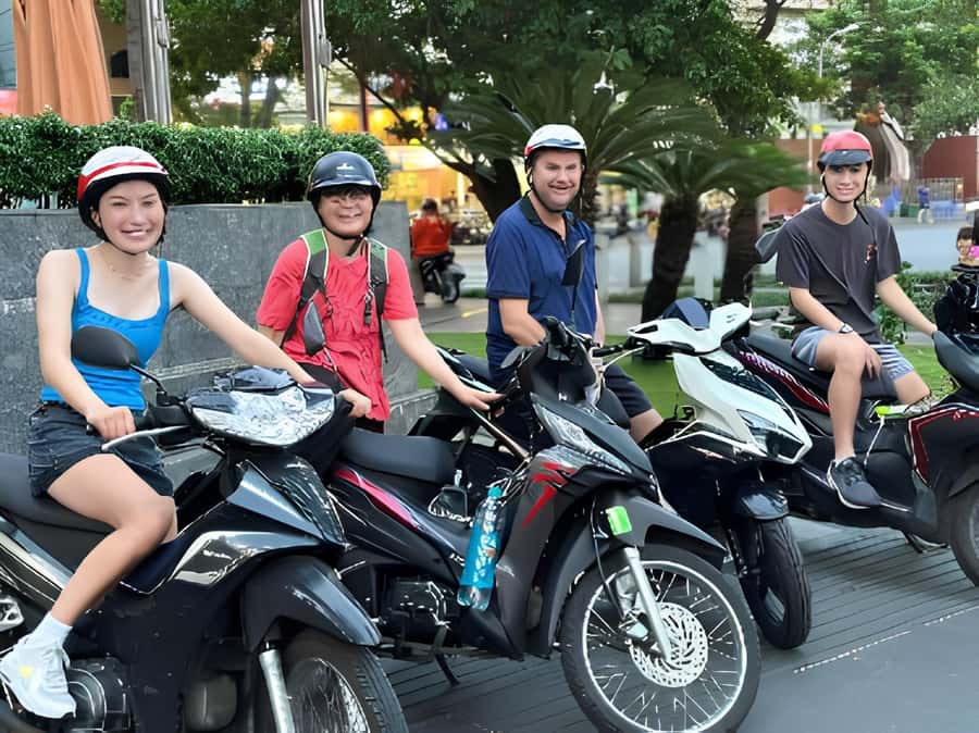 Saigon: Half-Day City Tour by Motorcycle - District 7’s Japanese and Korean Town: Order in a Gated Style