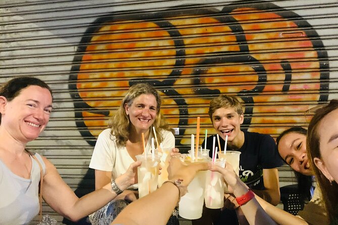 Saigon Homies - Street Food Tour By Motorbike/Car/Walking - Why This Tour Feels Like Real Saigon at Night