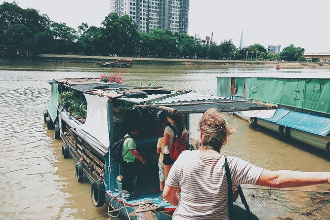 Saigon Night Sights & Local Food by Motorbike| Opt: Ao Dai Riders - Who this tour is best for (and who should think twice)