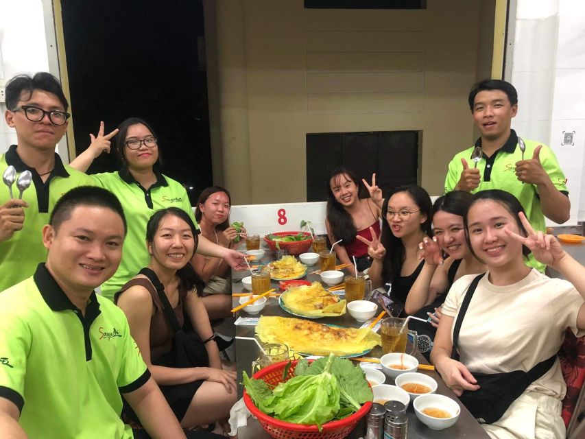 Saigon: Night Sightseeing And Street Food Tour By Vespa - Seafood Restaurant Finale: Snails, Seafood, and Beer