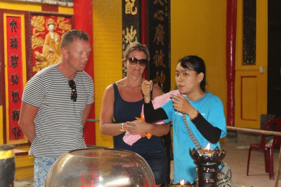 Saigon: Private Half-Day Car Tour of Ho Chi Minh City - The Guide Makes the Car Tour Feel Personal