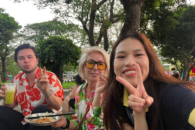 Saigon Street Food By Night - Foodie City Private Tour With Local Guide - The food lineup: what you’ll eat (and why it matters)