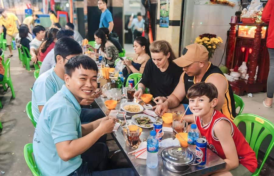 Saigon: Street Food Tasting & Sightseeing Tour by Motorbike - Standout bites and what they teach you about Saigon