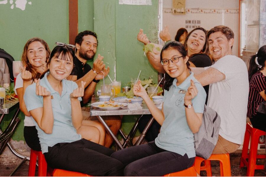 Saigon: Street Food Tasting & Sightseeing Tour by Motorbike - Choosing the right option: rider preferences and food limits