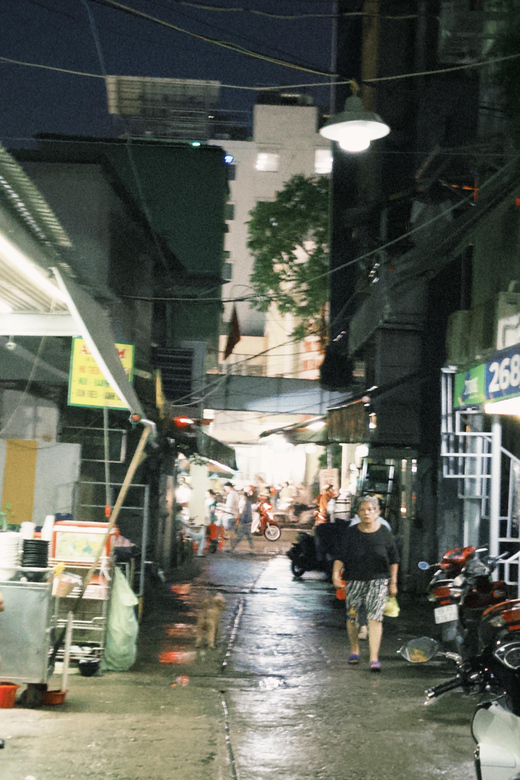 Saigon: Street Food Tour and The Local Life - Starting at Tam Tong Mieu on Cao Thang (and why that matters)