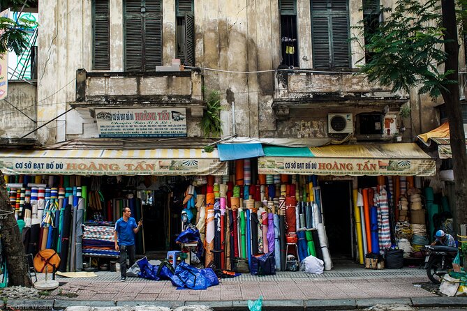 Saigon Street Photography Experience - The shooting approach: angles, light, and working with people