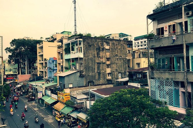 Saigon Vegetarian Tour by Motorbike and Scooter - Stop 5: The Floating Market Ride—How People Buy From Boats