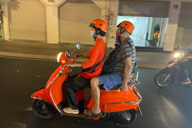 Saigon Vespa By Night Street Food With Female Riders Ao Dai - The 6:00 pm ride: timing, pace, and what you’re really buying