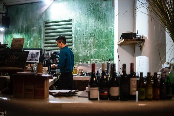 Secret Cocktail Experience in Saigon - Cocktails and Mocktails: How the Mixing Style Targets Local Flavor