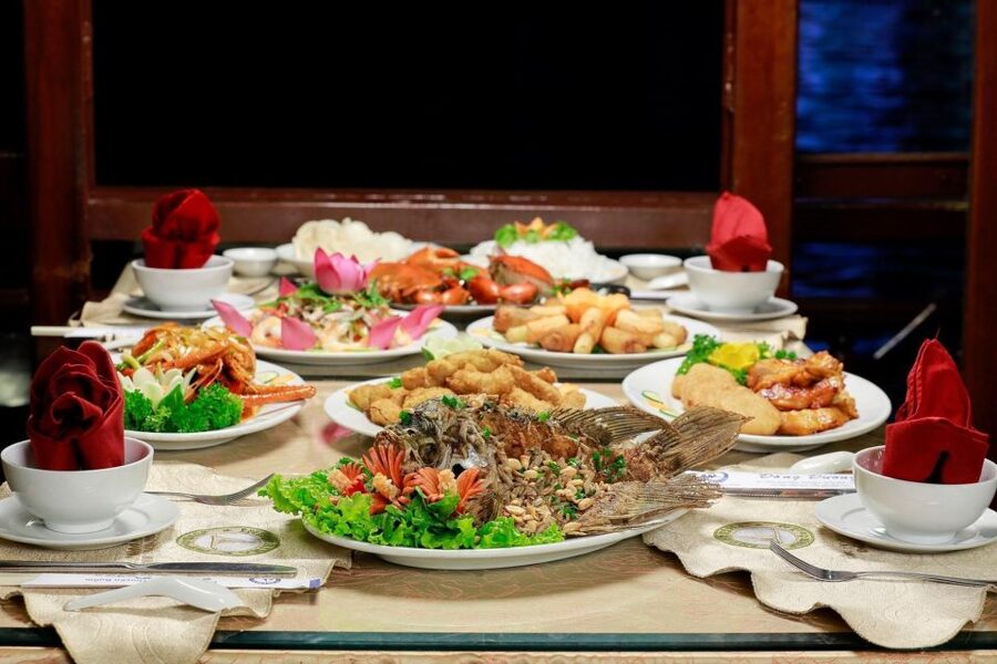 Small Dinner on Cruise in Saigon River - Key things that make this cruise worth your time