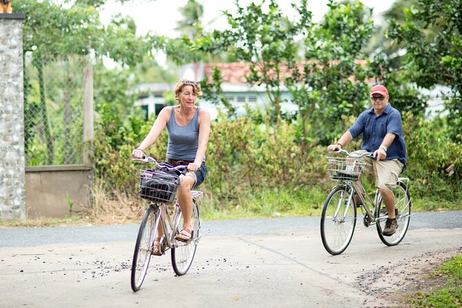 Small-Group Authentic Mekong Delta Day Trip from Ho Chi Minh City - Sampan canal cruise: the calm part of the Mekong day trip
