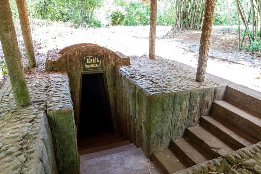 Small Group or Private Tour| Cu Chi Tunnels & Mekong Delta - The Mekong Delta by Tien River cruise and calm canal rides