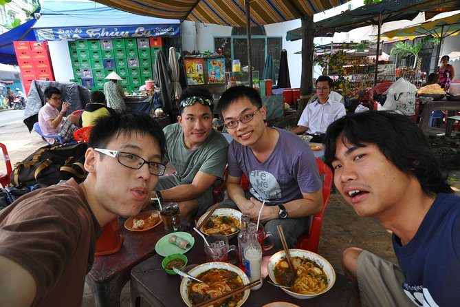 Small-group Street Food Lover by Motorbike (04 hours) - The Street-Food Circuit: What You’ll Taste Between Market and Market