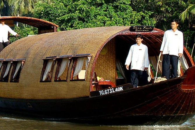 Song Xanh Sampan Mekong Cruise 2 Days 1 Night - Day 1 on the water: tea, fruit, and the Sa Dec connection
