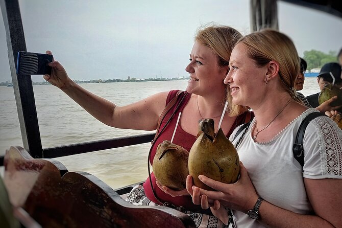 South Vietnam: 3-Day Mui Ne, Cu Chi Tunnels & Mekong Delta Tour - Cu Chi Tunnels: Underground War Stories and That Pre-Visit Film