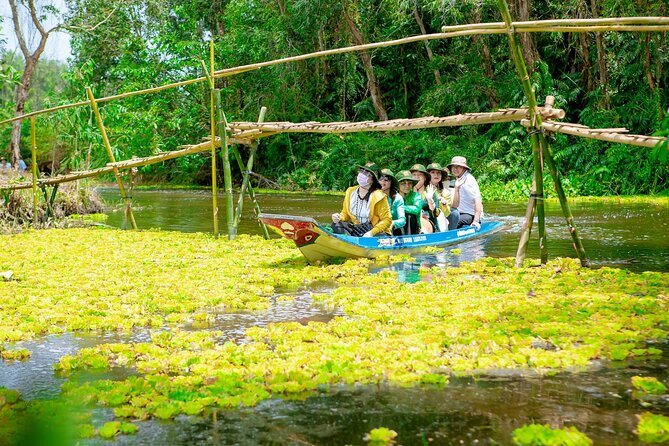 Southern Forest Tour – Explore Hau Giang Nature - What to spot in the canals: plants, duckweed, and stork nests
