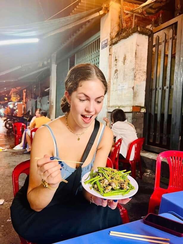 Street Food Walking Tour with a Cooking Instructor - Meeting point in Dist 4: easy to reach, no pickup needed