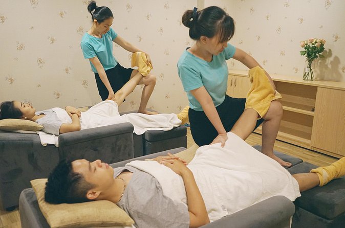 Tan Son Nhat Airport Foot & Head Neck Shoulder Massage 60 Minutes - Who this massage is best for