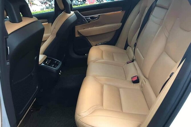 (TOP) Private car: Ho Chi Minh Airport (SGN) from/to HCM center - Arrival-to-hotel flow: what happens after you land