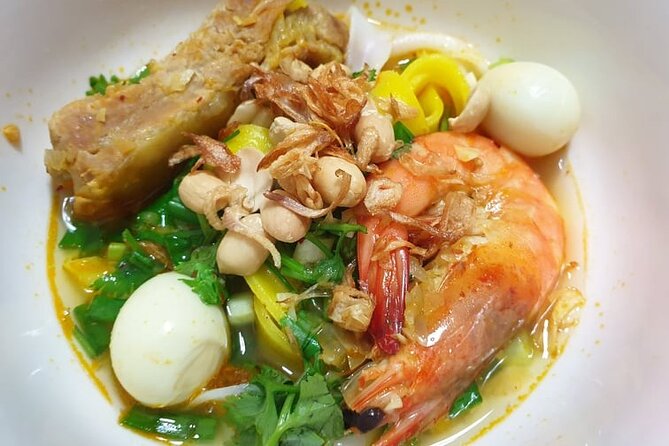 Top-rated Home Cooking Class with a River View AC Kitchen - What you cook: three dishes from scratch, same menu, shared kitchen
