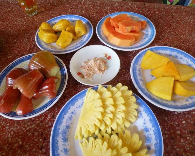 Top Site Must See Bestseller Mekong Delta Full-Day Discovery - Vinh Trang Pagoda, traditional music, and the orchard intermission