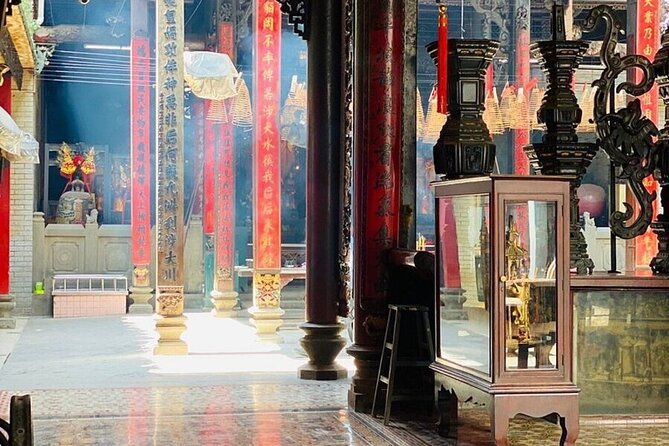 Traditional cuisines through the top local restaurants in Saigon - Who should book this Saigon food-and-market tour