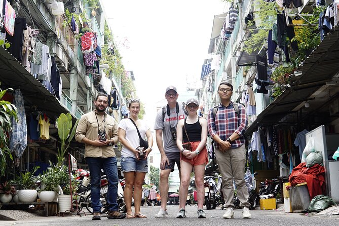Using Medium Format film camera to discover Saigon - Coffee Culture and the 1968 Photo Stop