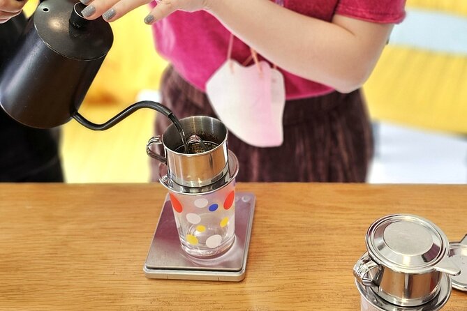 Vietnam Coffee Journey - Make extraordinary tasty coffee yourself - Your 6-Drink Flight: From Black Coffee to Icons