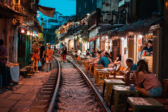 Vietnam Experience In 9 Days - Ho Chi Minh City Hoi An and Hanoi - Day 1 in Ho Chi Minh City: easy arrival, immediate structure