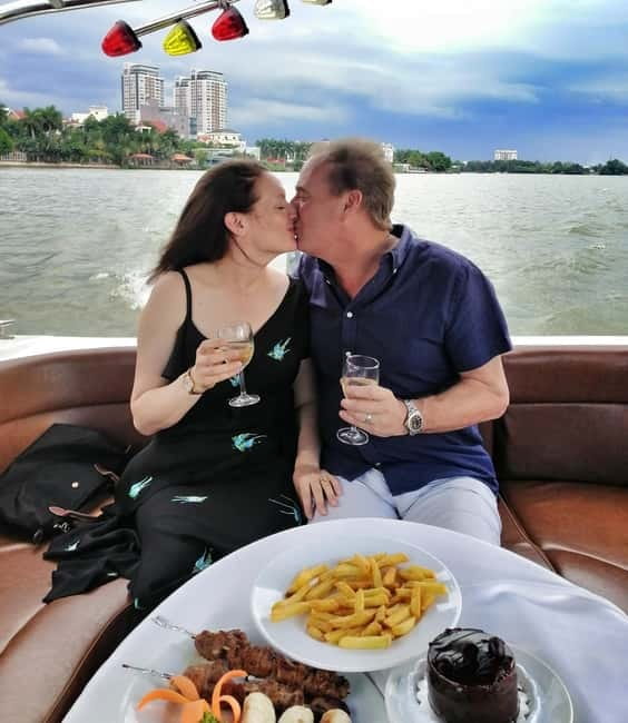 VIP Tour Enjoy Romantic Sunset by Speed Boat Free Cocktail - Cocktail hour at dusk: riverside chic without the dinner pressure