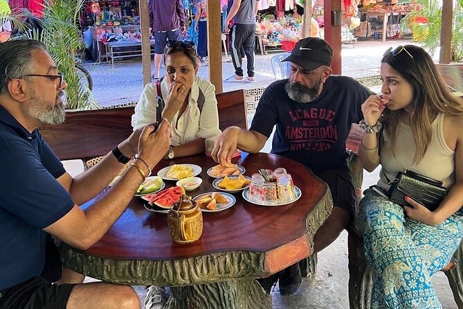 VIP Tour: Mekong Delta 1 Day | Option: Better Lunch - Food and Comfort on the Water: The Included Stuff Adds Up